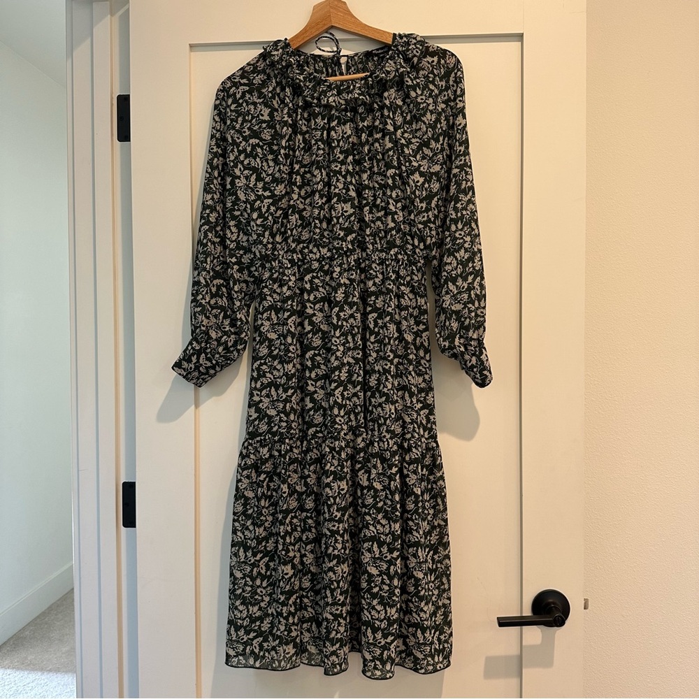 Madewell Dark Green Floral Long Sleeve Dress
